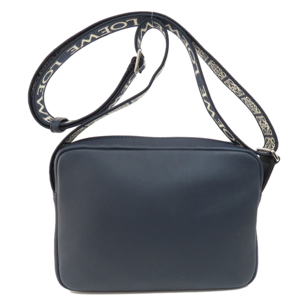 Loewe Anagram Shoulder Bag in Calf Leather for Women - Picture 2 of 10